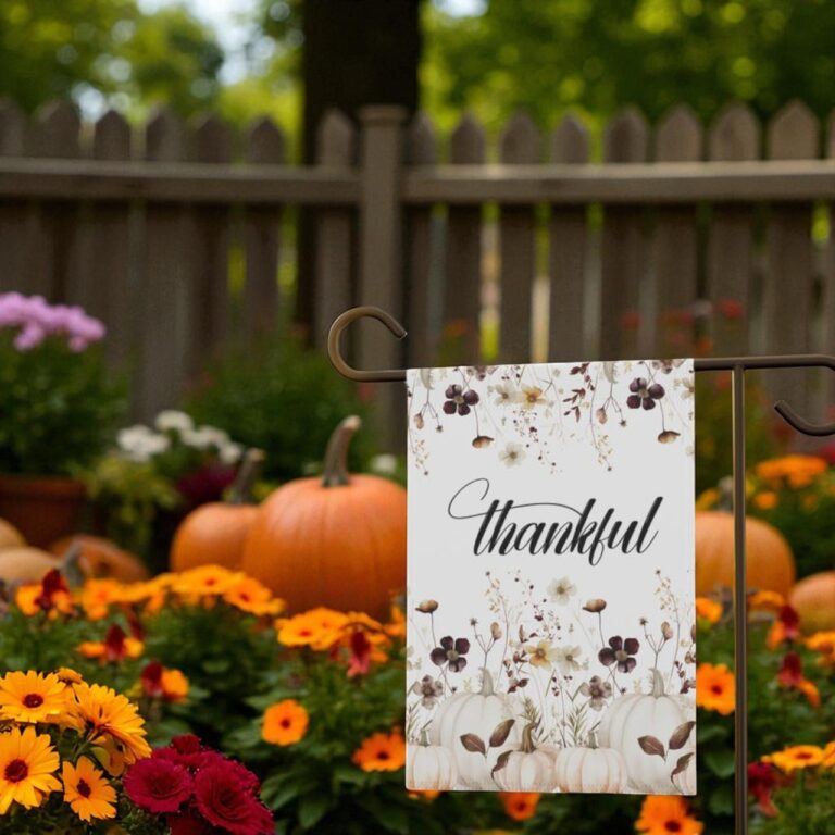 Autumn Garden Flag, Thanksgiving Outdoor Decor