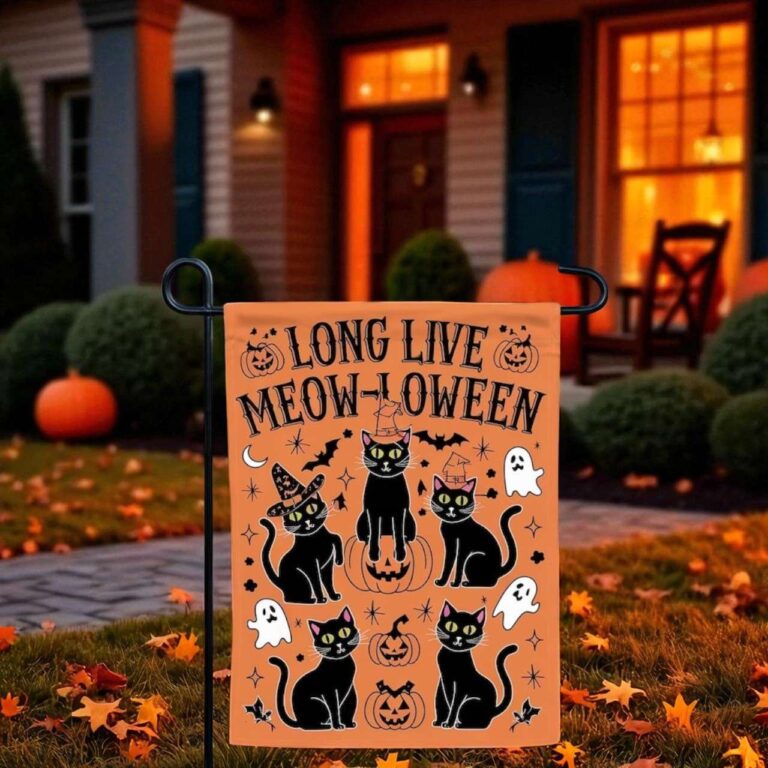 Funny Meowloween Garden Flag for Halloween Cat Lovers
