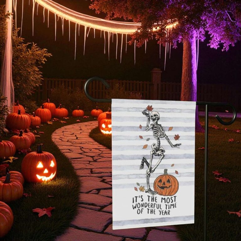 Pumpkin Garden Flag for Halloween | Festive Outdoor Decor